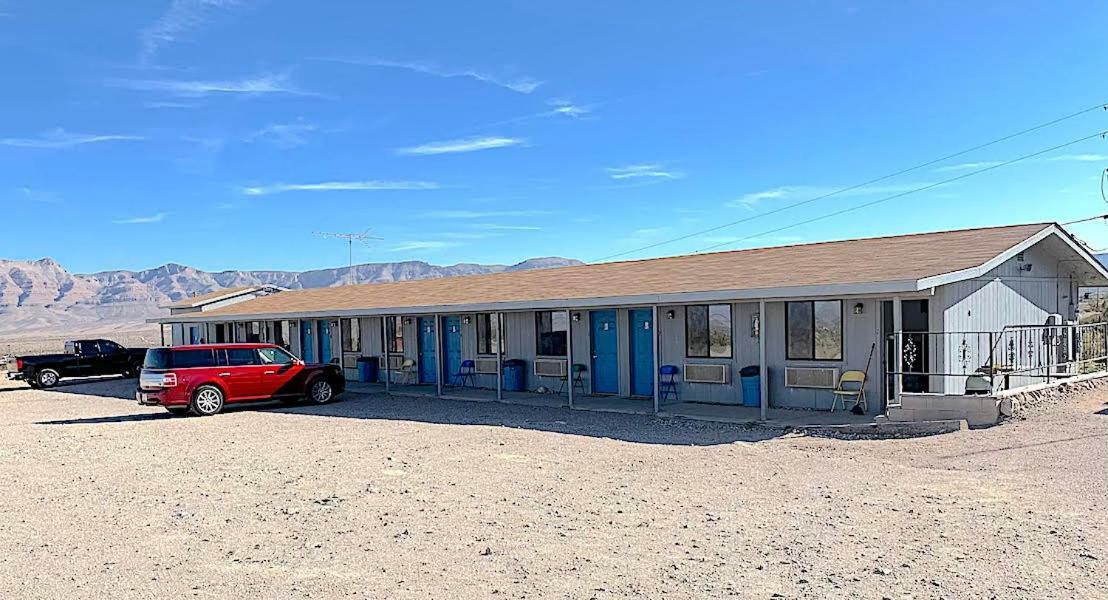 Meadview Canyons End Motel מראה חיצוני תמונה